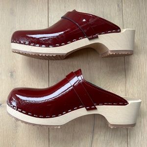 🇸🇪 VERKA Ledig Swedish wooden CLOGS Cherry Patent Leather BOHO Mule COOL GIRL